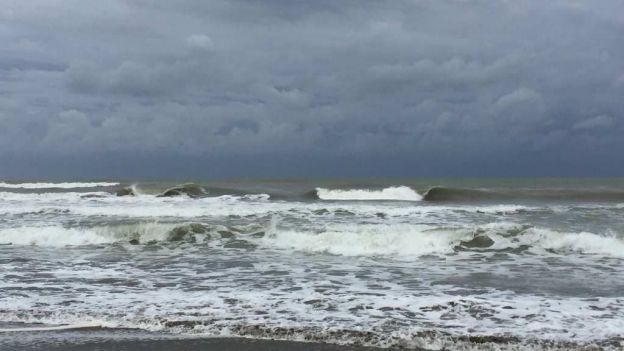 ¡En este momento todos oremos!