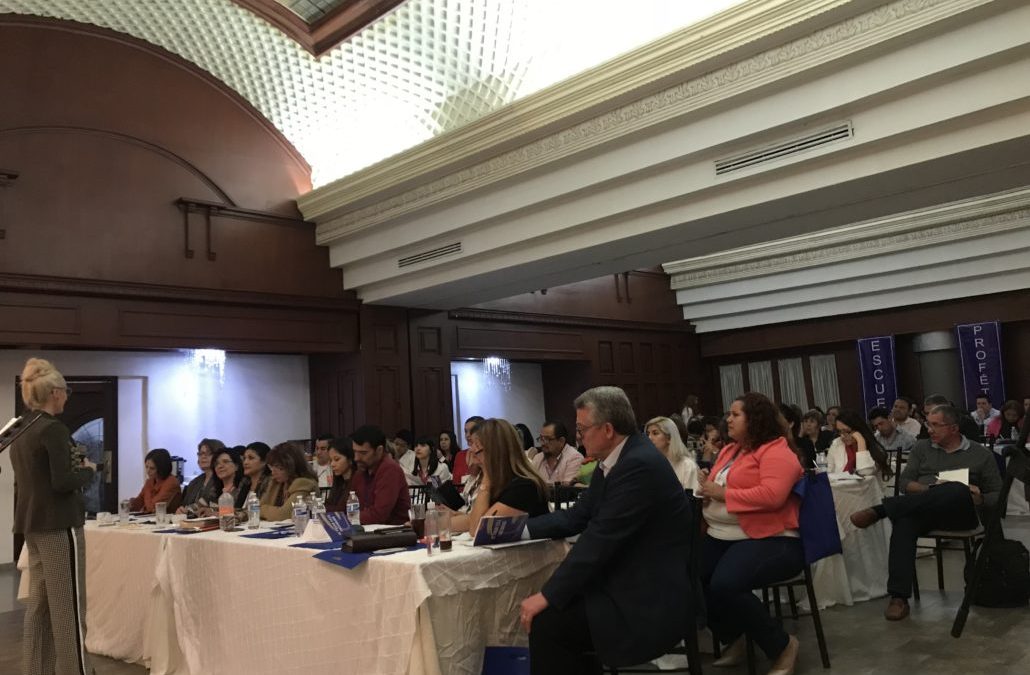 Escuela Profética Ester Aguarón